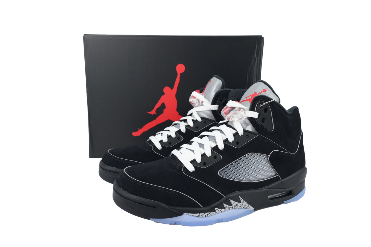 Air Jordan 5“Black Metallic Reimagined" HF3975-001
