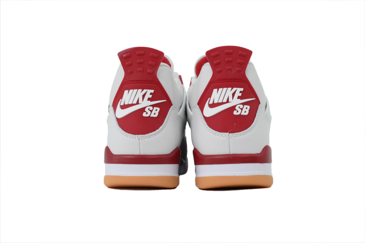 Nike SB x Air Jordan 4 Retro SP 'Varsity Red' DR5415-106