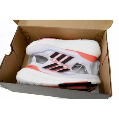 8851-9 Adidas Ultra Boost 2023 LIGHT Black And White HQ6351 02