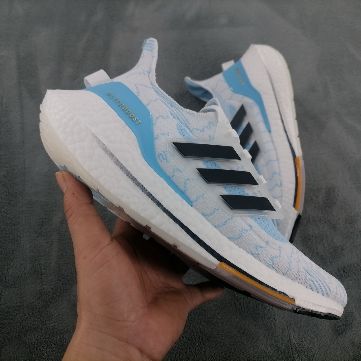 adidas Ultra Boost 2021 White ice blue GZ7120