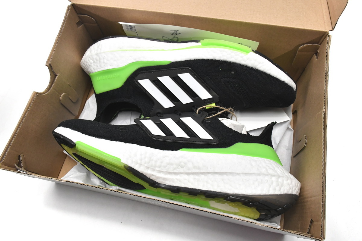 adidas Ultra Boost 2022 Black Solar Green GX6640