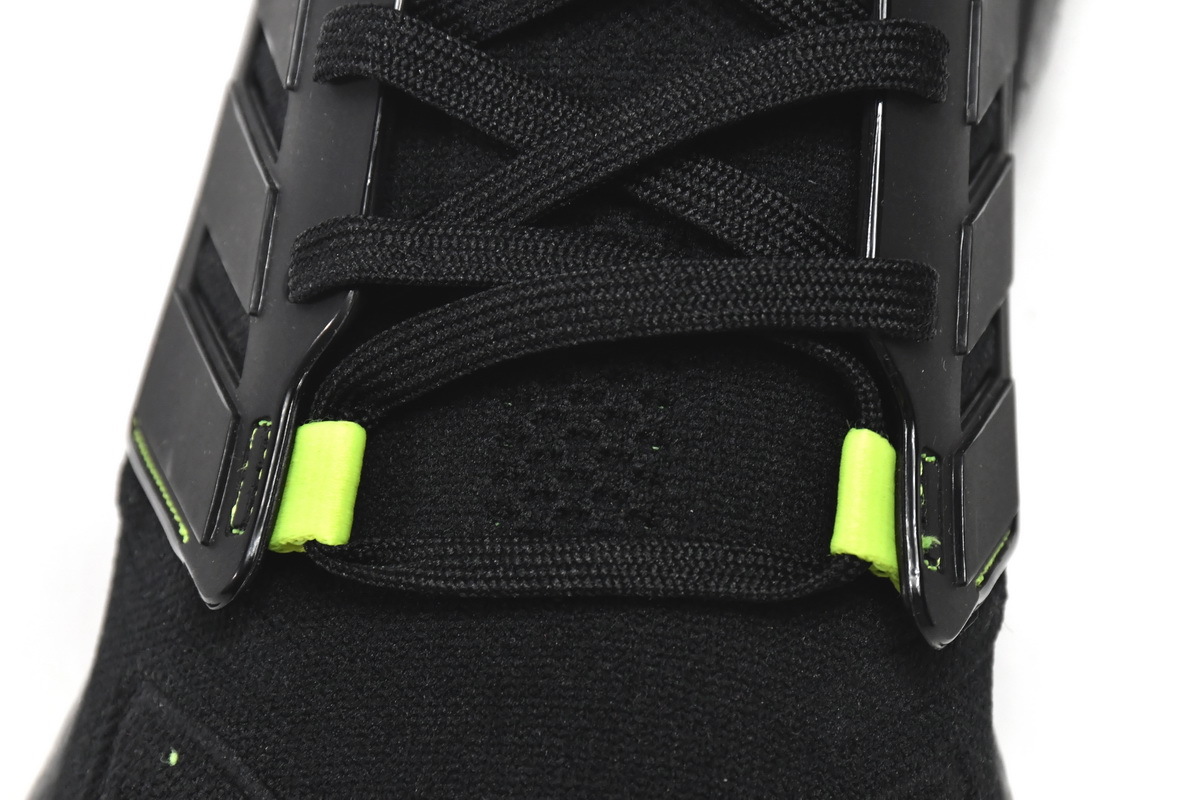 adidas Ultra Boost 2022 Black Solar Yellow GX5915