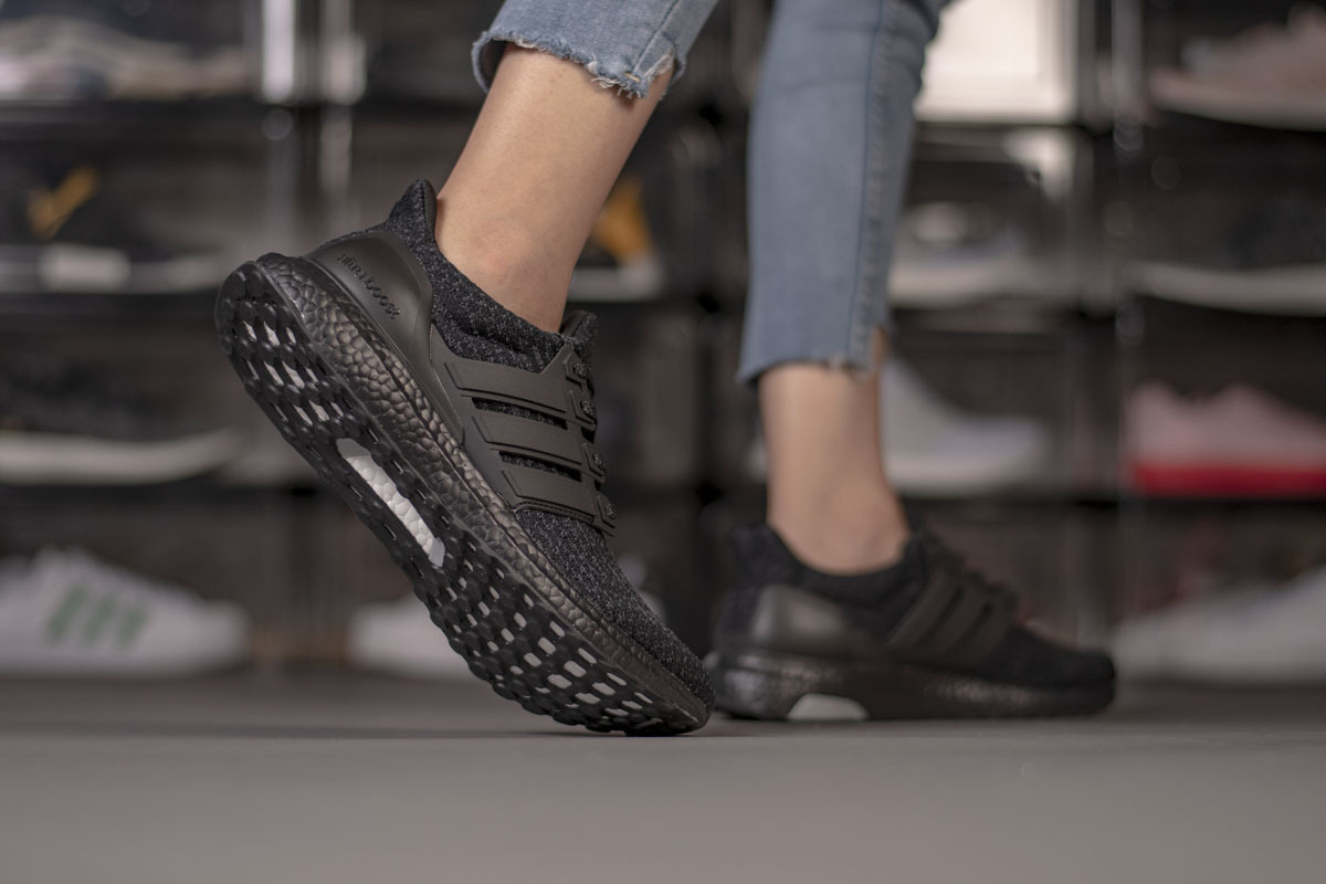 Adidas Ultra Boost 3.0 “Triple Black” Real Boost BA8920