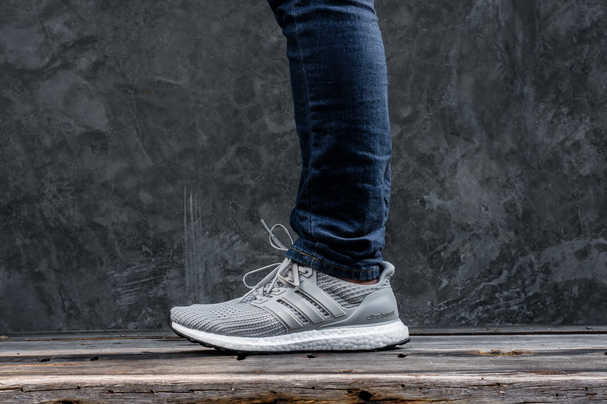Adidas Ultra Boost 4.0 “Light Grey” BB6167