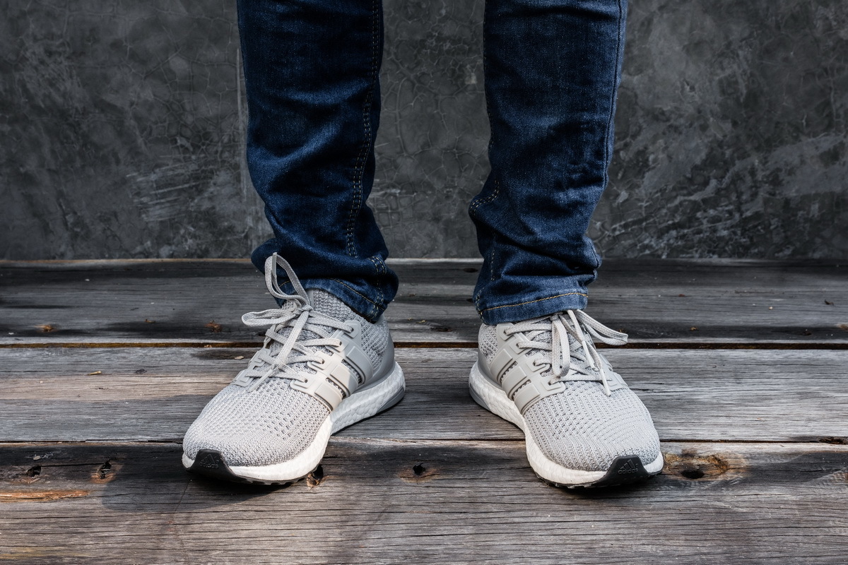 Adidas Ultra Boost 4.0 “Light Grey” BB6167