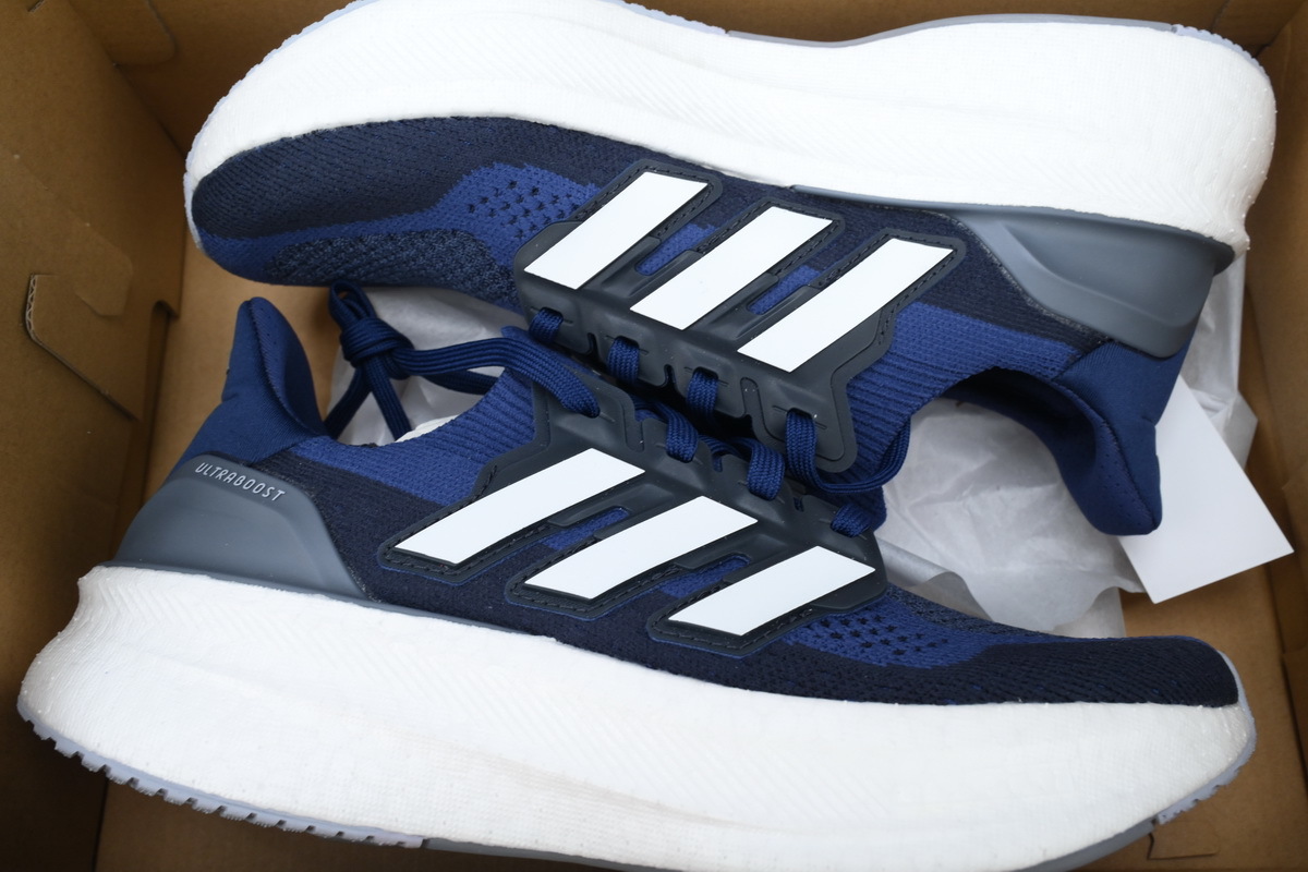 Adidas UltraBoost 5'Blue' ID8817