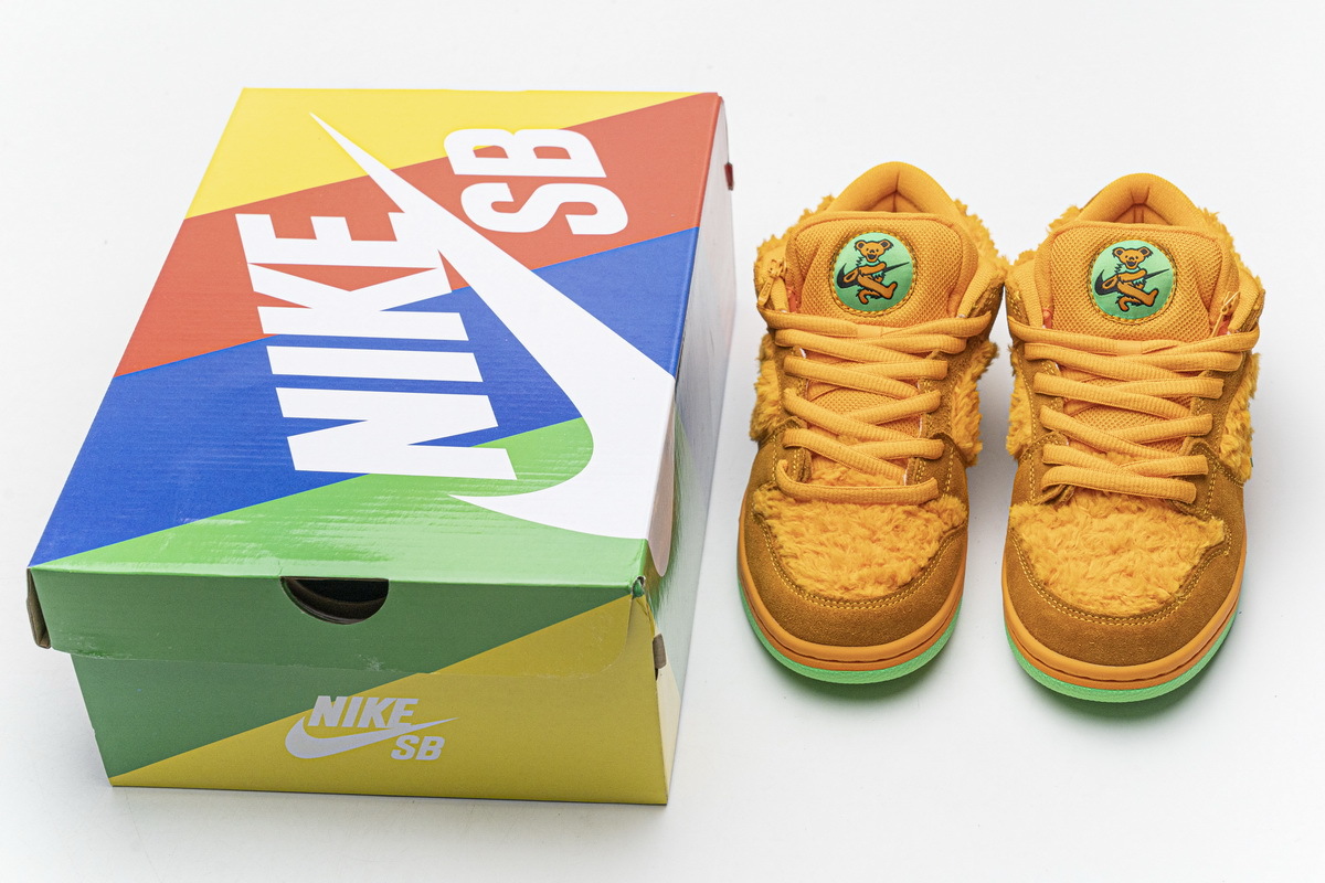 Grateful Dead x Nike SB Dunk Low Pro QS“ Orange Bear” CJ5378-800