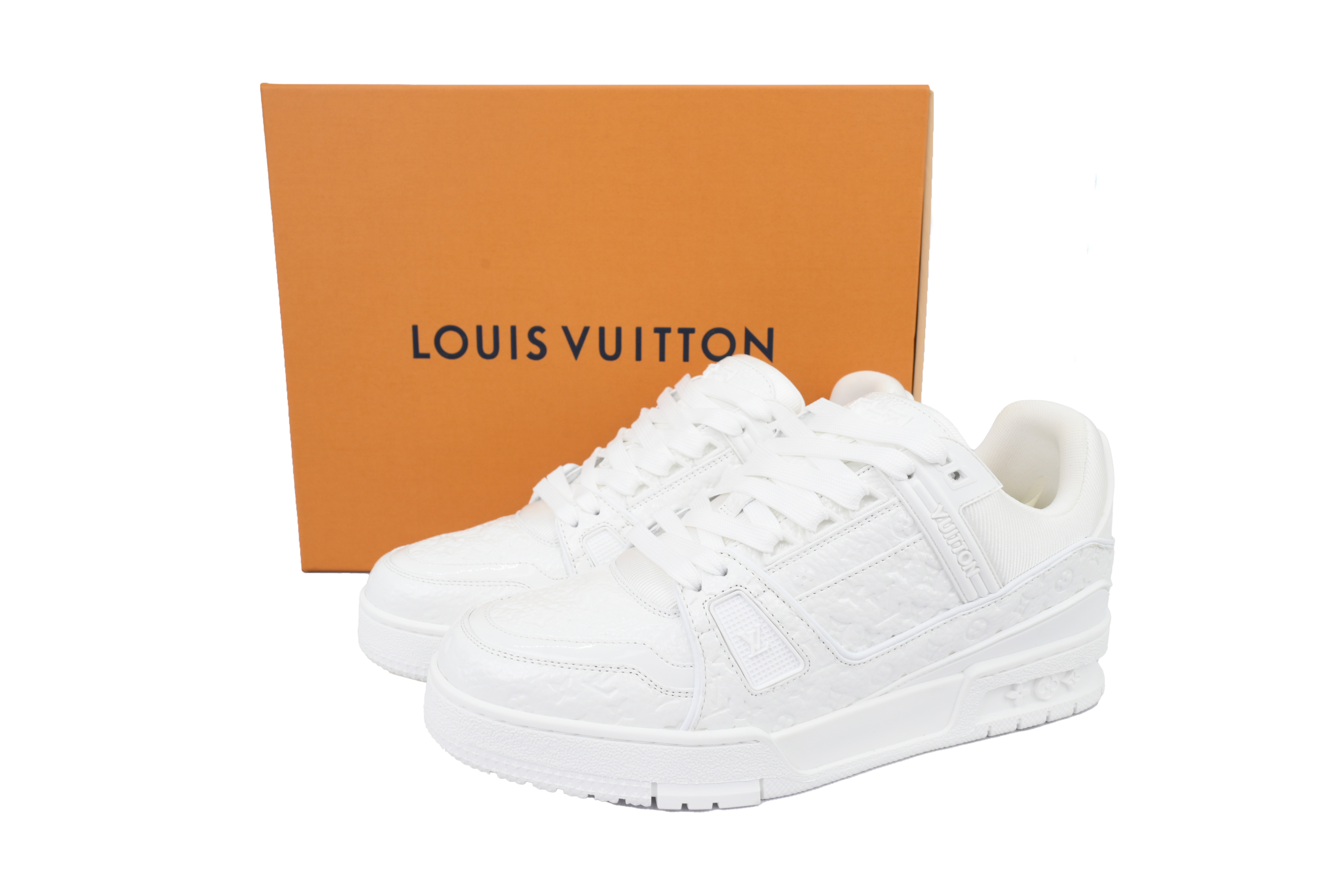 Louis Vuitton Trainer White Lychee Lacquer Skin 1AHT84