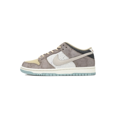 Nike SB Dunk Low ‘’Big Money Savings‘ FZ3129-200 01