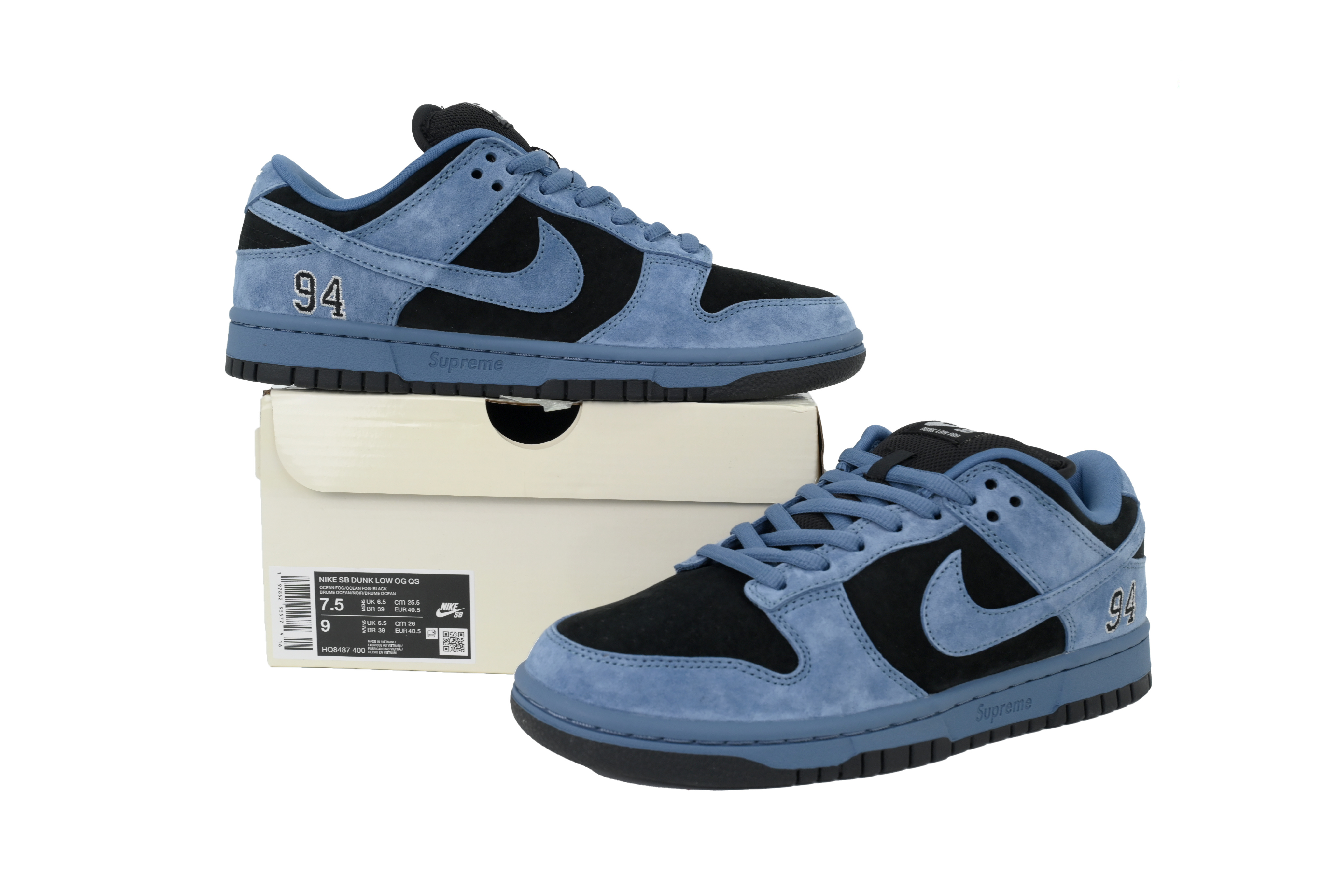 Nike Supreme x Dunk Low SB Ocean Fog HQ8487-400