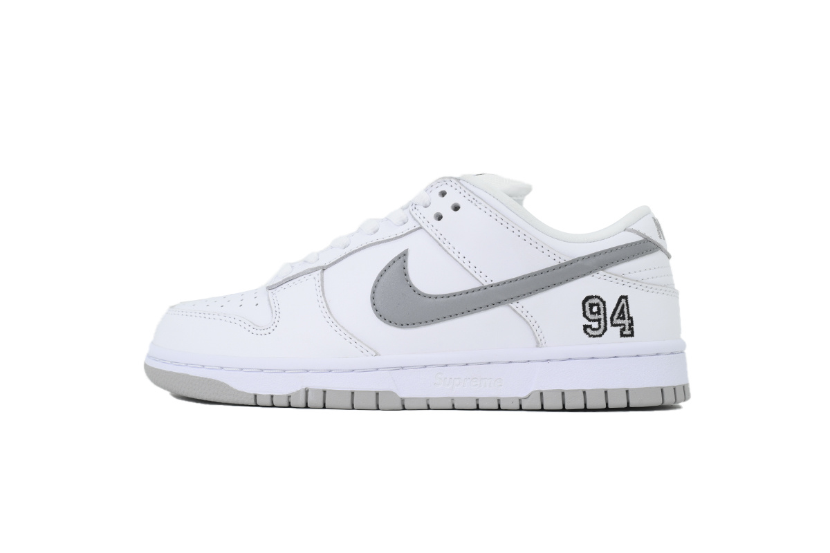 Nike Supreme x Dunk Low SB White Metallic Silver HQ8487-100