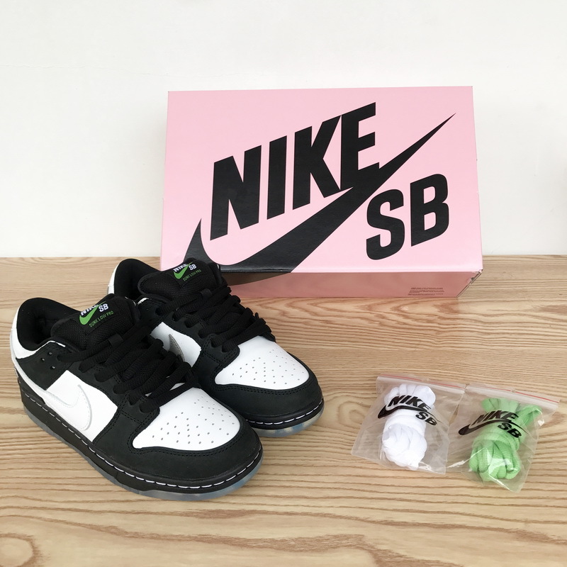 Staple x Nike SB Dunk Low “Panda Pigeon” BV1310-013