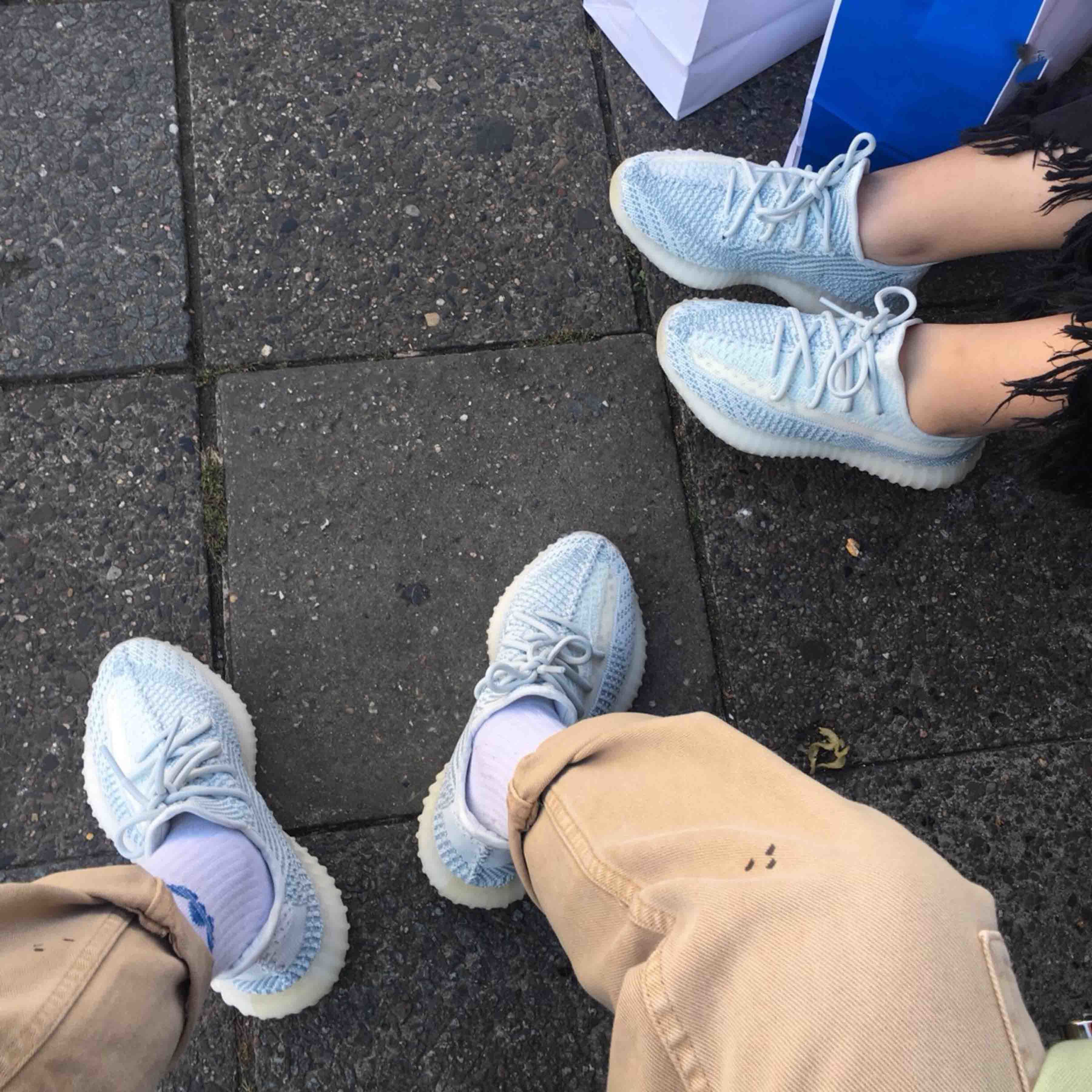 Adidas Yeezy 350 Boost V2 "Cloud White" FW3043