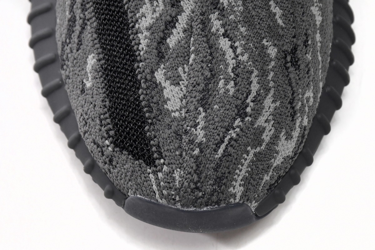 adidas Yeezy 350 V2 Dark Salt ID4811
