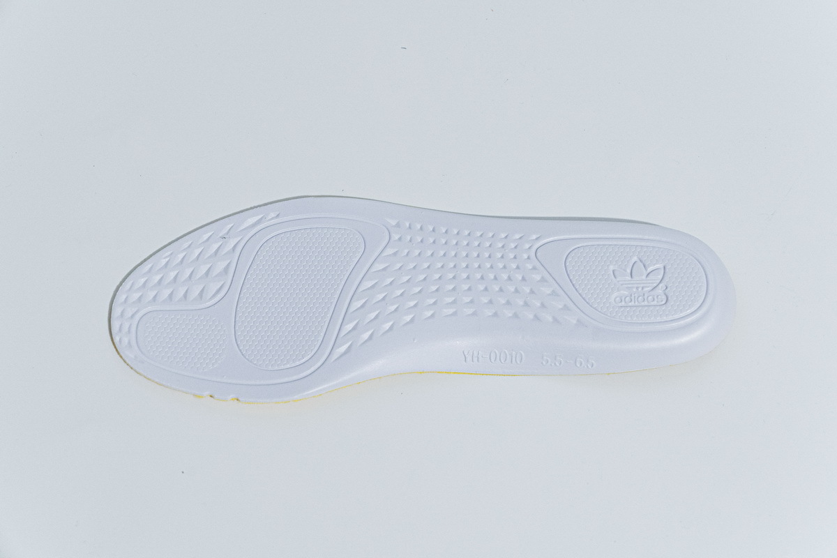 adidas Yeezy Boost 350 V2 GW2870