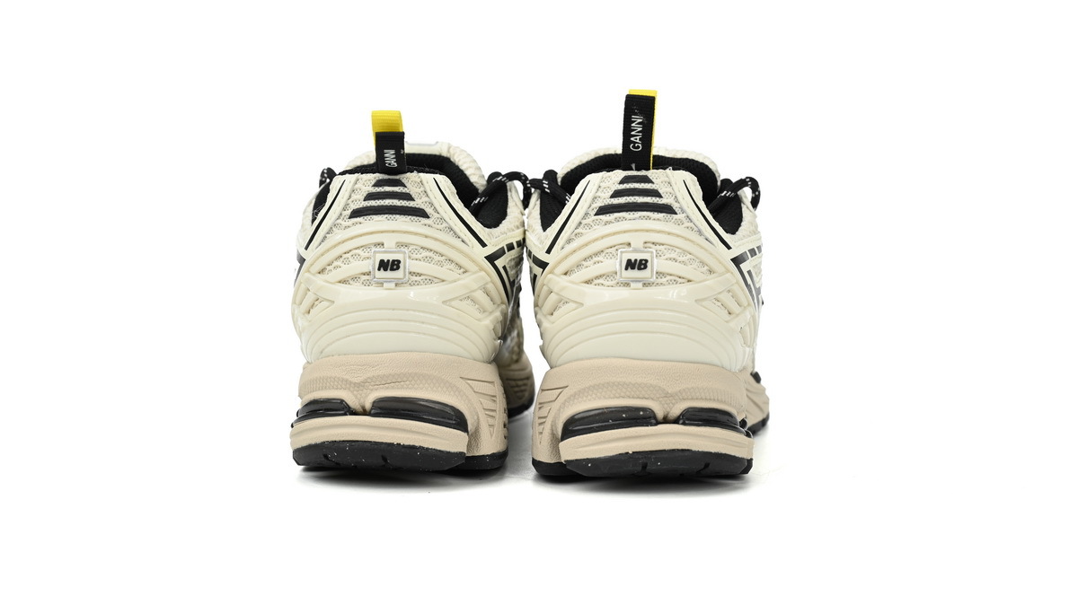 New Balance 1906R White and yellow RGG M1906RGG