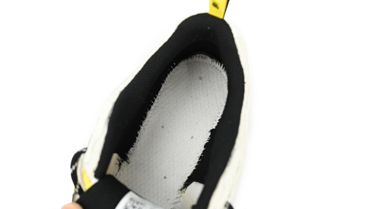 New Balance 1906R White and yellow RGG M1906RGG