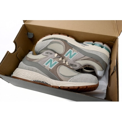 New Balance 2002R Brown Emerald Green M2002RAM 02