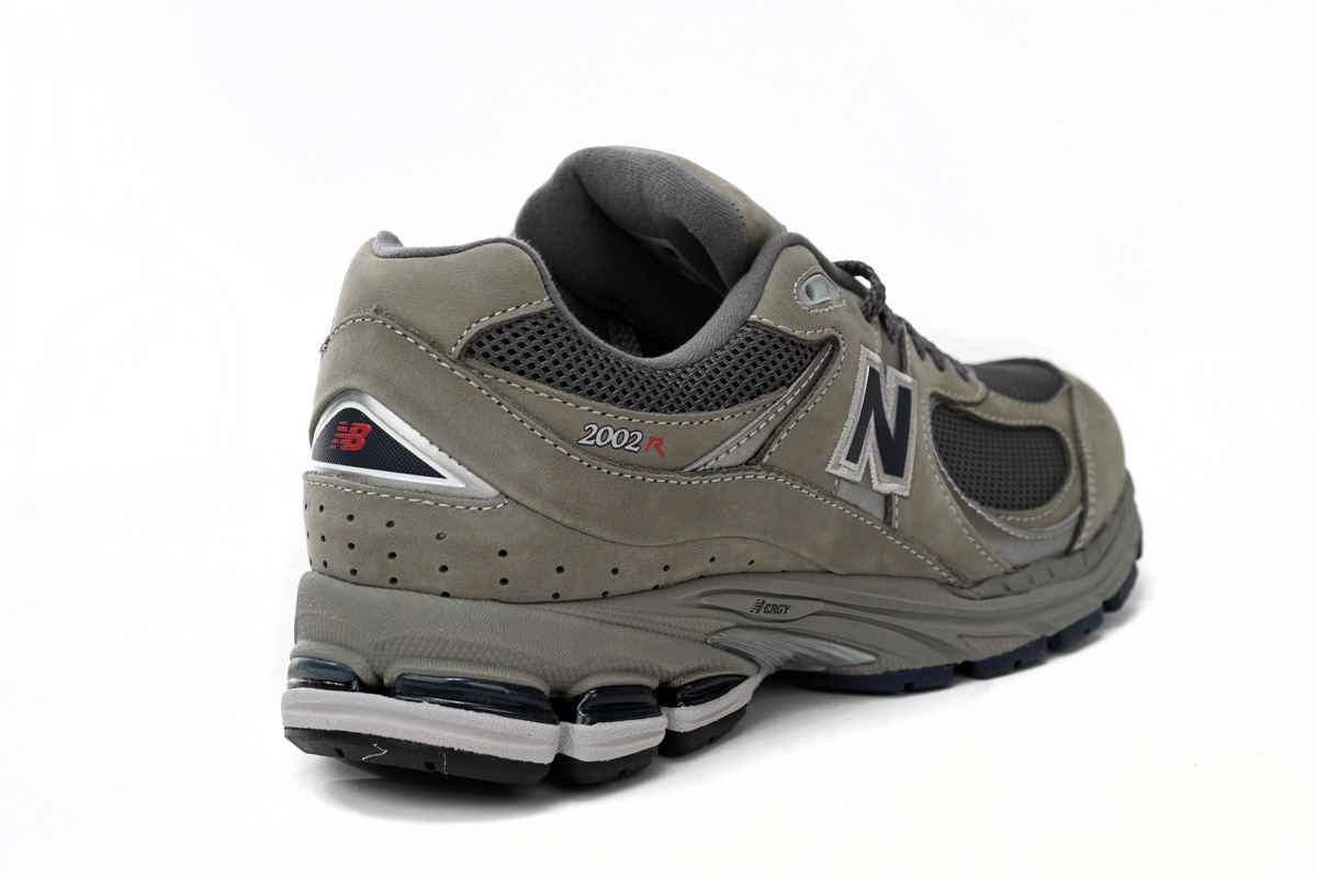 New Balance 2002R Golden Ash M2002RA