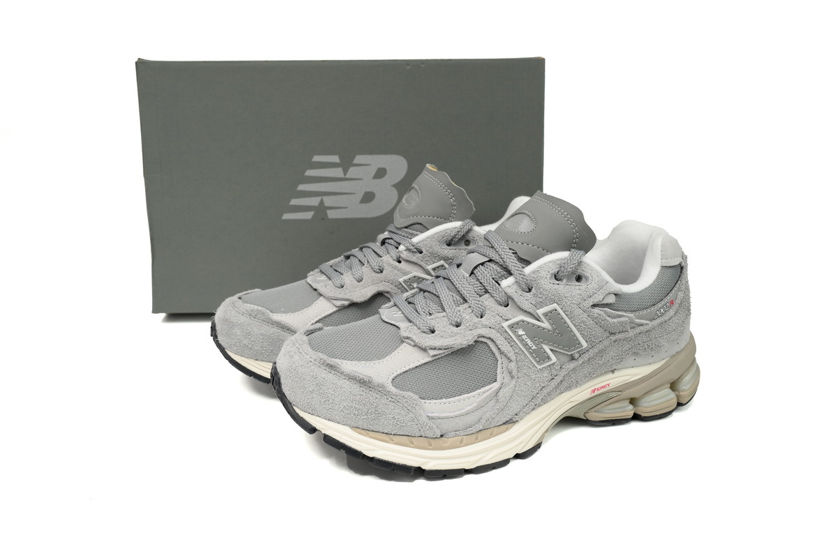 New Balance 2002R Light Blue Gray M2002RDM