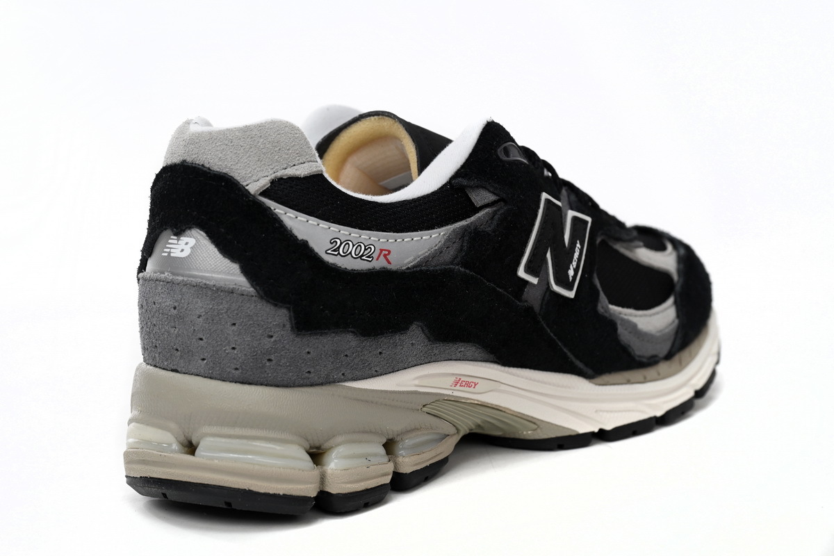 New Balance 2002R Lnk Black M2002RDJ