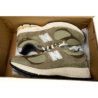 New Balance 2002R Sea Army Green Grey M2002RHN 02