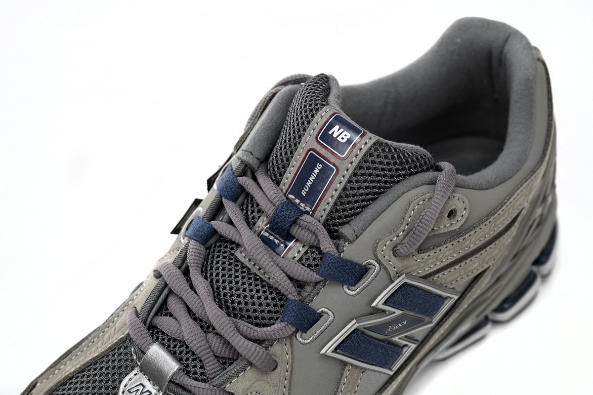 NEW BALANCE Grey M1906RB