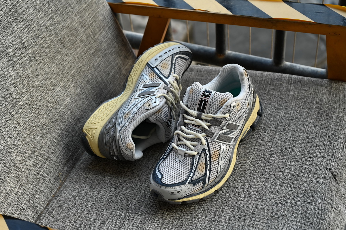 NEW BALANCE Grey silver M1906RTI
