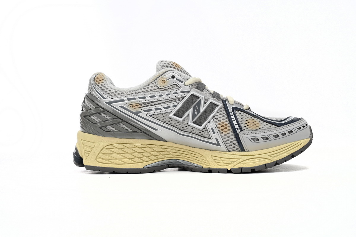 NEW BALANCE Grey silver M1906RTI