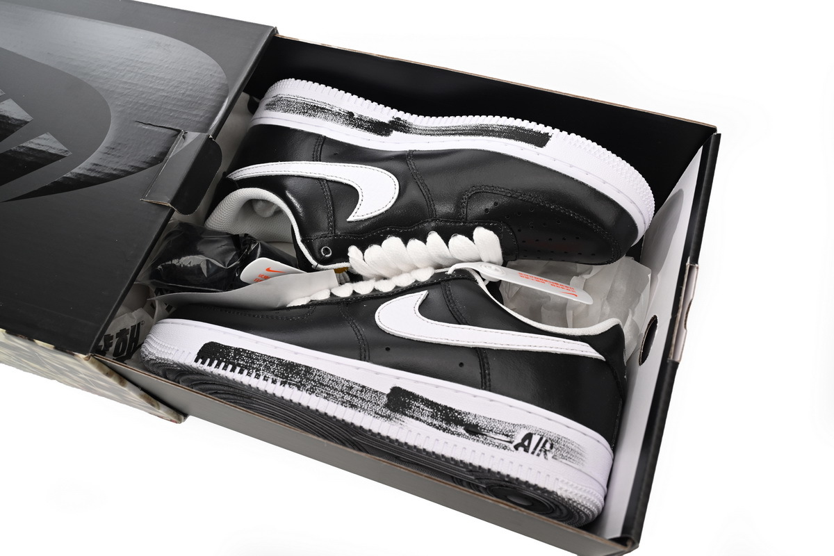 FLAME God PEACEMINUSONE x Nike Air Force 1“Para-noise” AQ3692-001