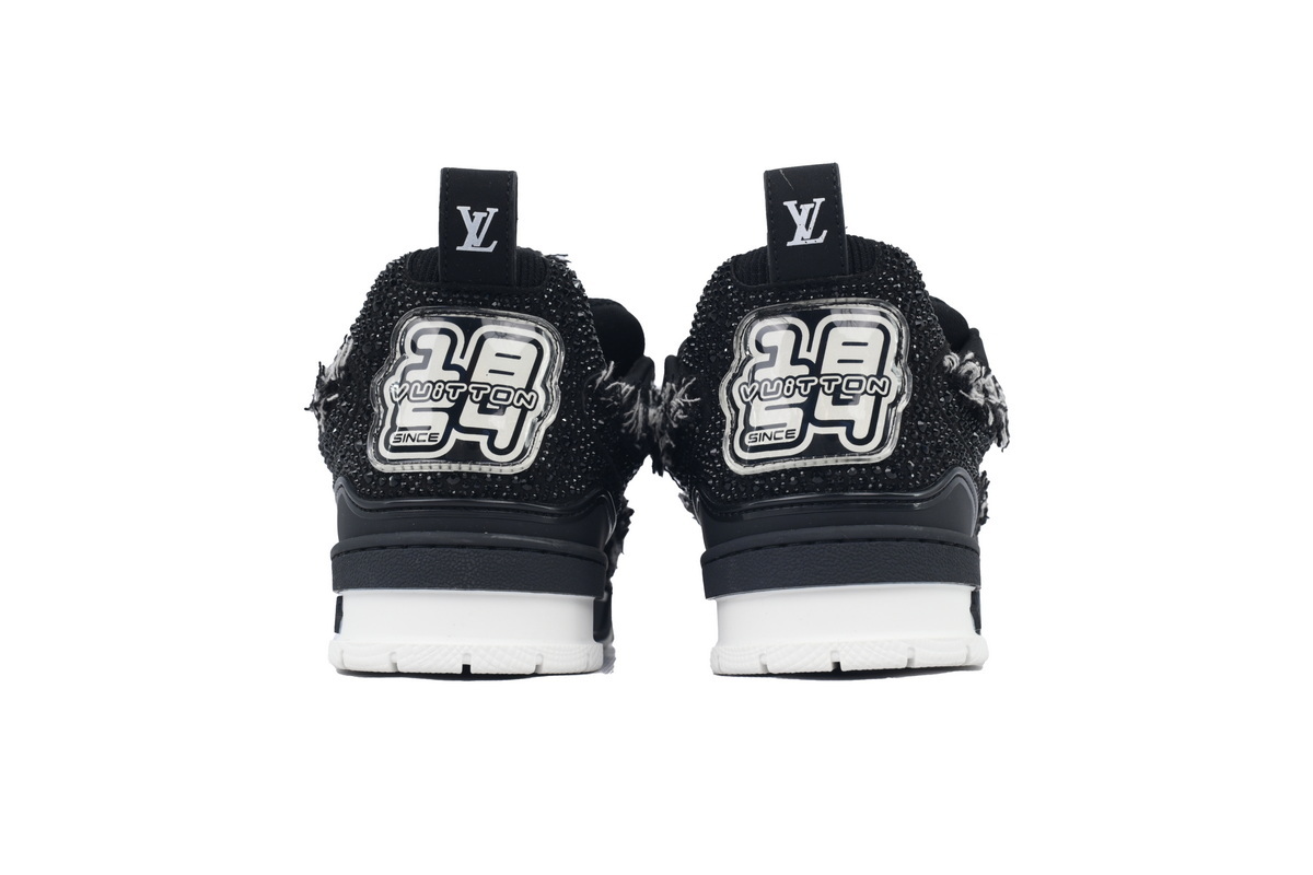 LOUIS VUITTON Skate Horse hair Black Diamond