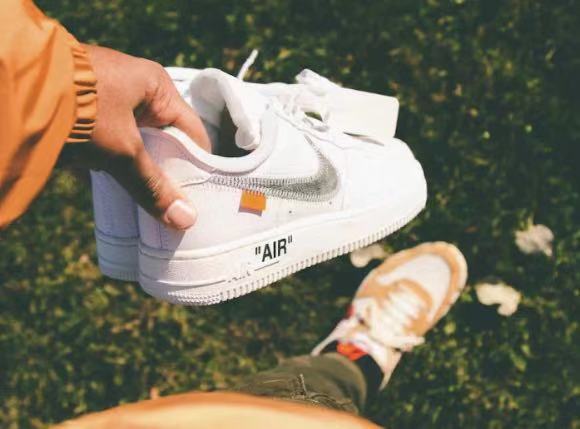 OFF-White X Air Force 1 ’07 Low Conplex Con AO4297-100