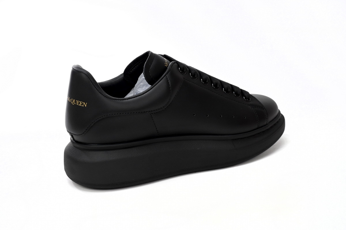 Alexander McQueen Sneaker Black 85730342