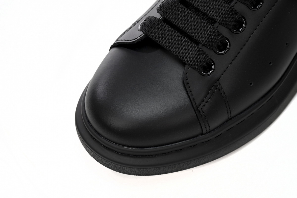 Alexander McQueen Sneaker Black 85730342