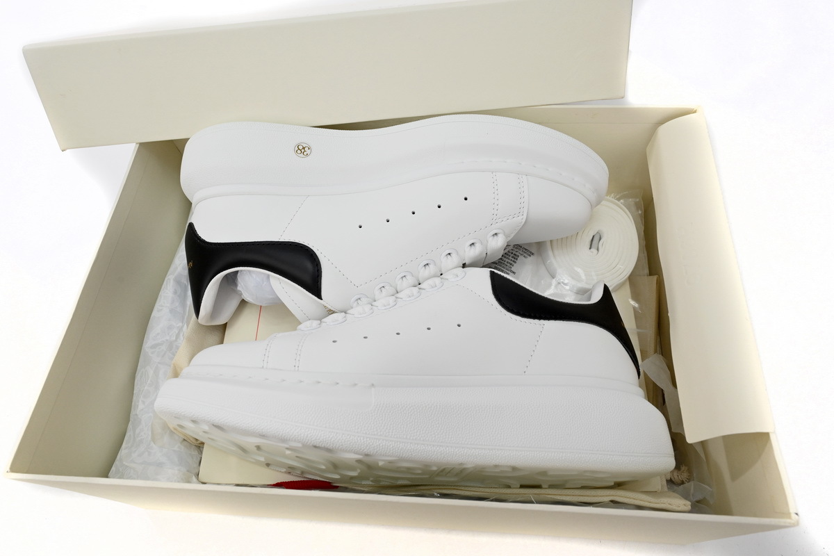 Alexander McQueen Sneaker Black Skin 85730342
