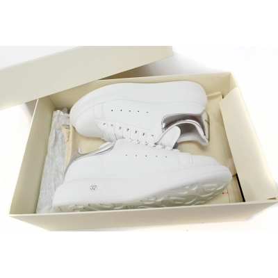 Alexander McQueen Sneaker Silver Tail 85730342 02