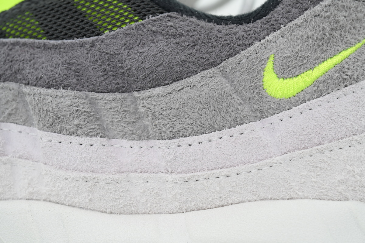 FLAME God Nike Air Max 95 OG 'Reverse Neon' HM4738-001