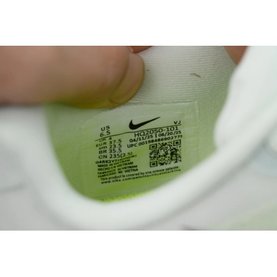 Nike Vomero 19 Moonlight HQ2050-101 02