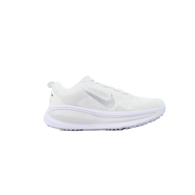 Nike Wmns Vomero 18 'White Photon Dust' HM6804-104 02