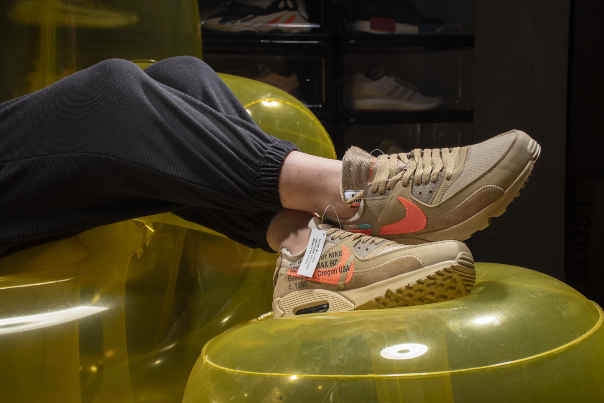 Off-White x Nike Air Max 90 “Desert Ore” AA7293-200