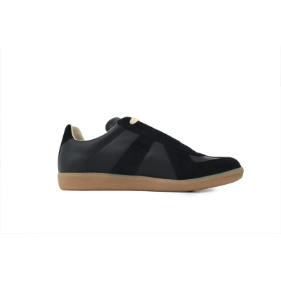 Maison Margiela Black Rubber S57WS0236P1895H6851 02