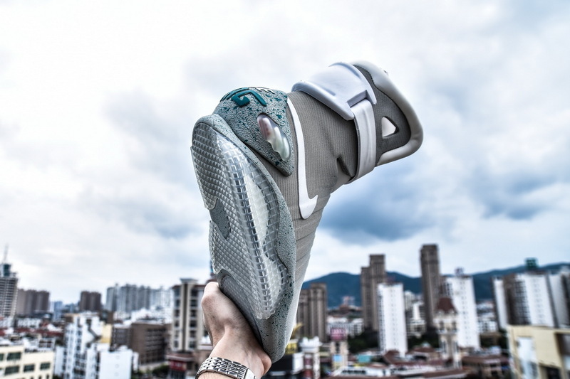 NIKE AIR MAG H015-MNOTHR-402