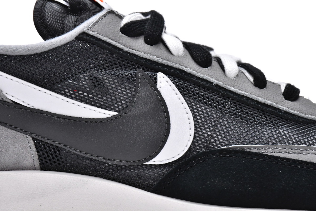 Sacai x Nike LDV Waffle Black BV0073-001
