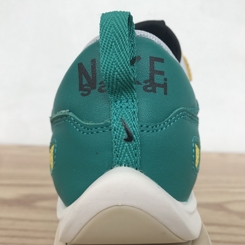 Sacai x Nike Pegasua Vaporfly Yellow Green CV1363-700