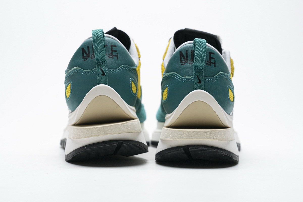 Sacai x Nike Pegasua Vaporfly Yellow Green CV1363-700