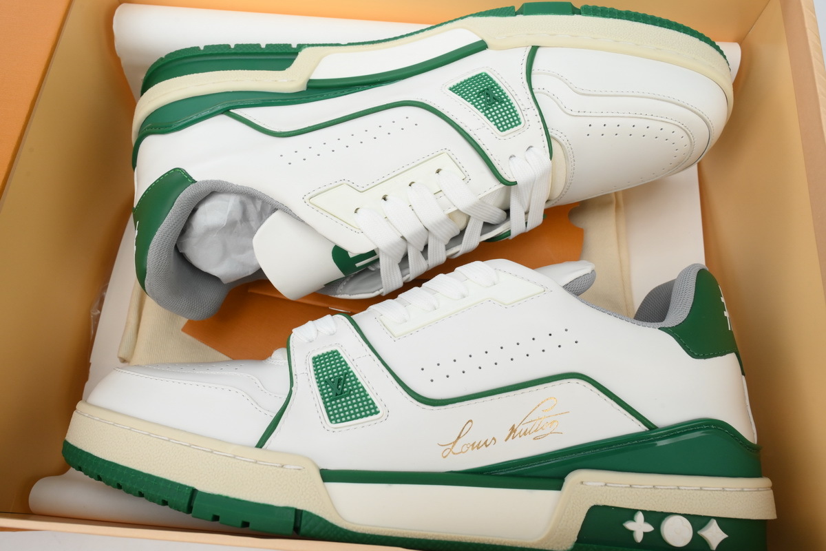 Louis Vuitton Trainer White Green 54  1A54HS