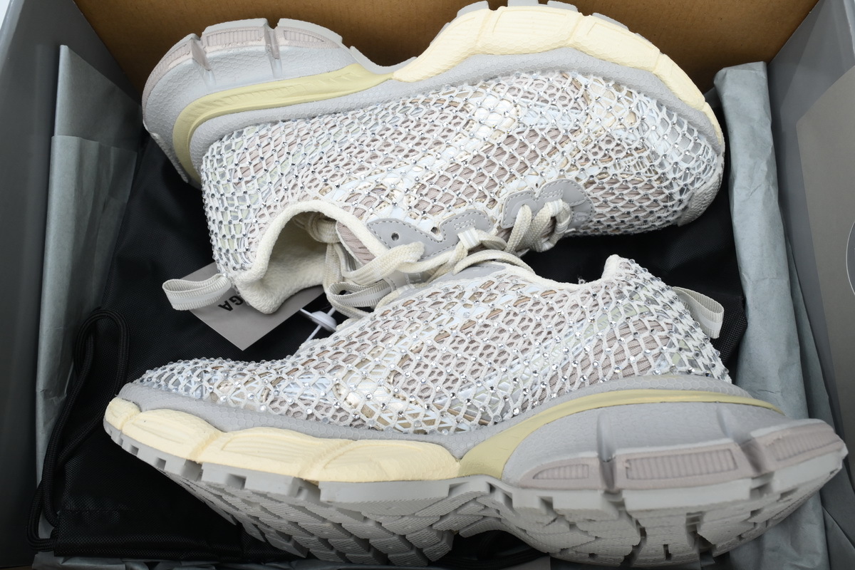 Balenciaga 3XL Champagne Color 788818 W3XFN 9191