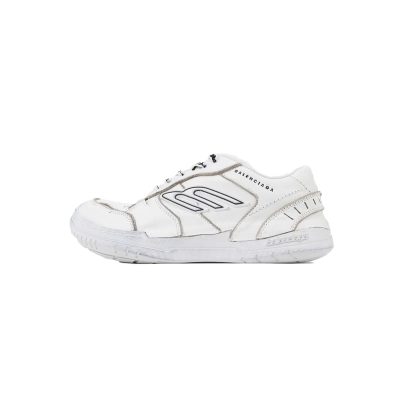 Balenciaga Hamptons Worn-Out White 841763 WCURS 9000 01