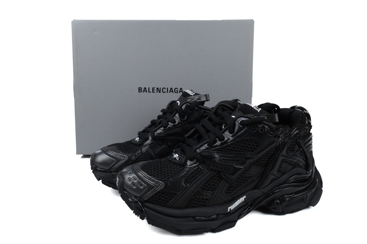 Balenciaga Runner Black 656065 W3RA1 1000