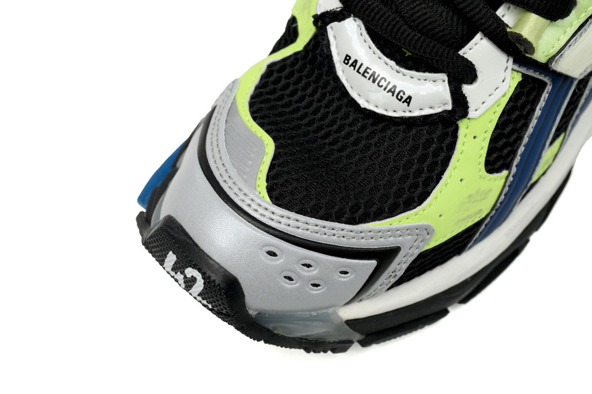 Balenciaga Runner Black Green 677403 W3RB5 5179